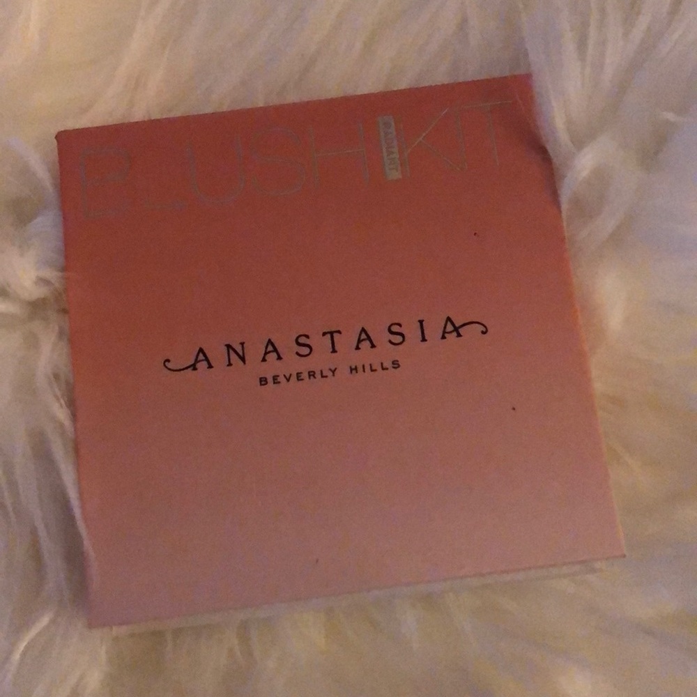 Anastasia Beverly Hills blush kit